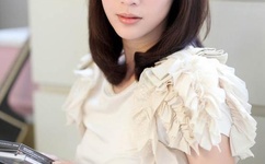 穷山村女娃性事